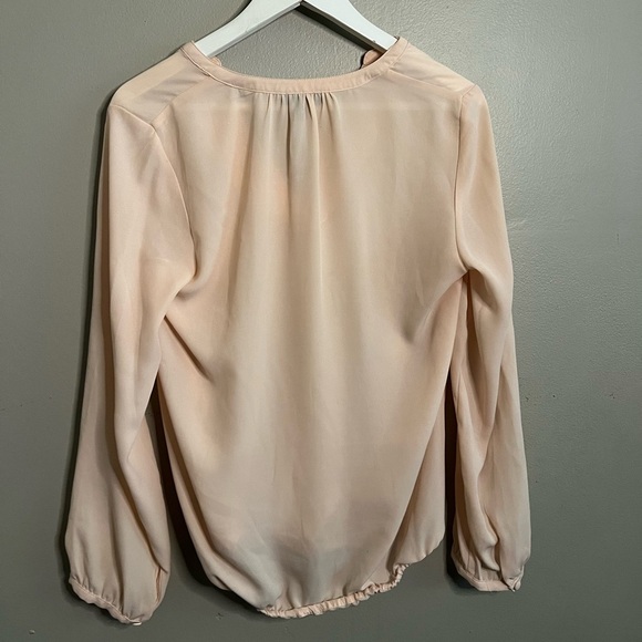 Lot of 6 Women’s Blouse Top Shirts Pink Blue Black size Small - Picture 15 of 15